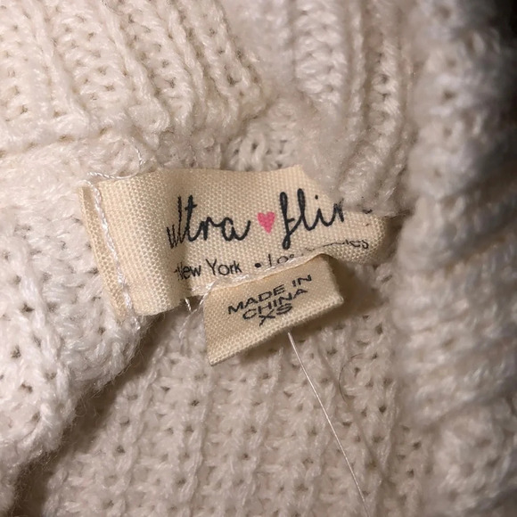 Ultra Flirt NWT XS tunic mock turtleneck sweater - Picture 4 of 11